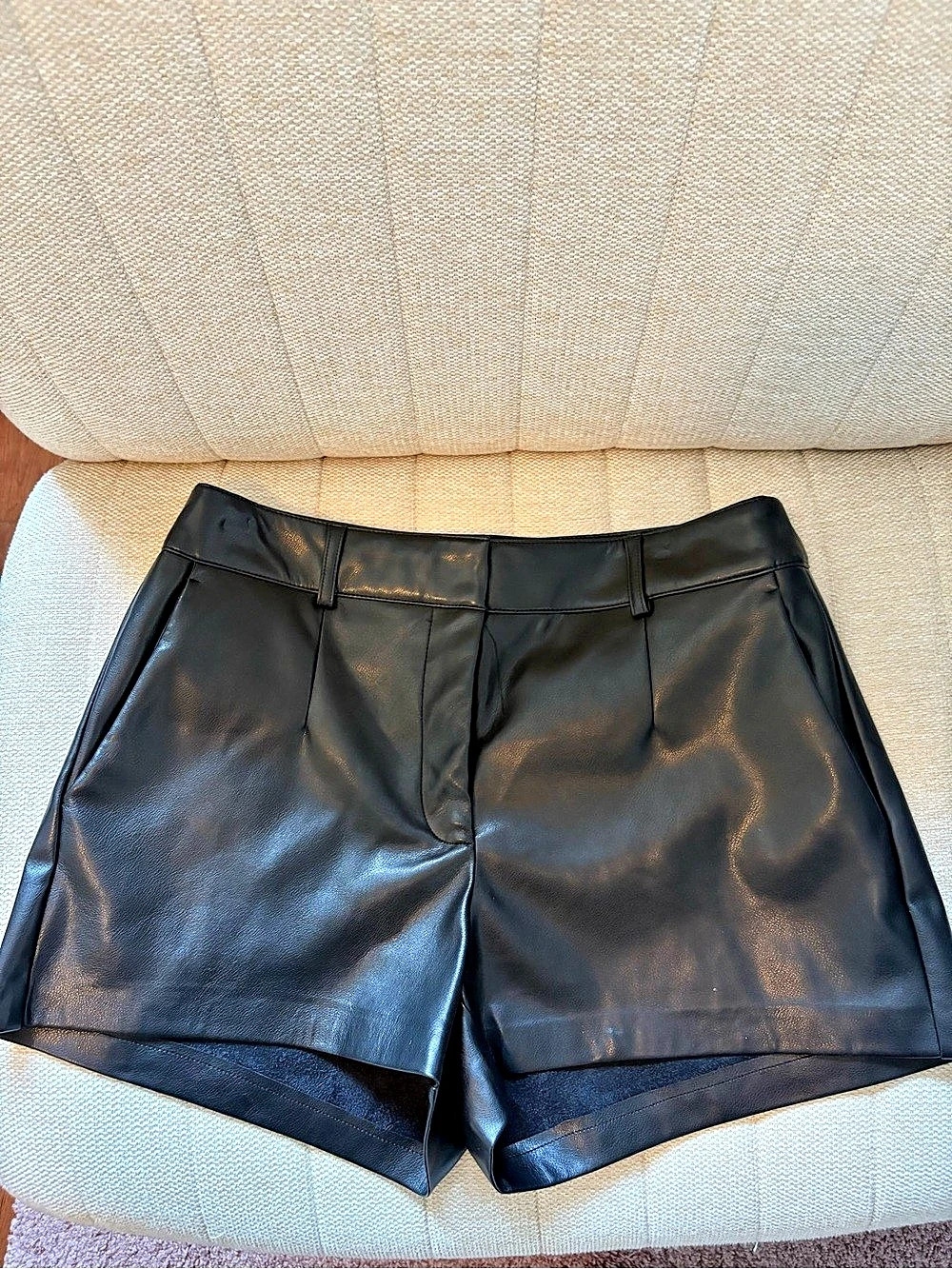 Dynamite Faux Leather High-Waist Shorts Black Size 6
